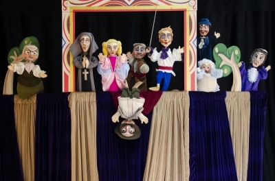 "MALE-MALE" STREET PUPPET THEATRE - SOFIA, BULGARIA